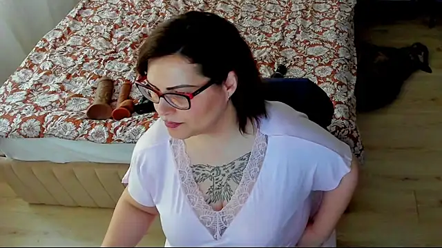 Squirt_Kimm 即時 XXX 聊天