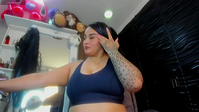 Pocahontas_d's Live XXX Chat