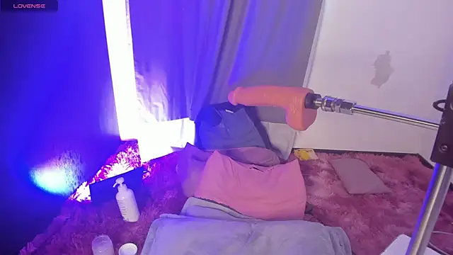 XXX chat uživo modela rouse_lili