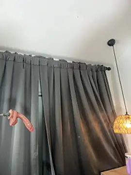 Angel_Perv – Live XXX-chat