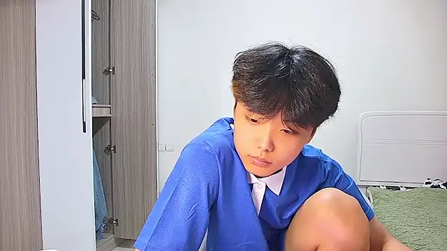 icecream-002 – Live XXX-chat