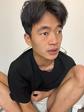 NV-1 在線直播表演