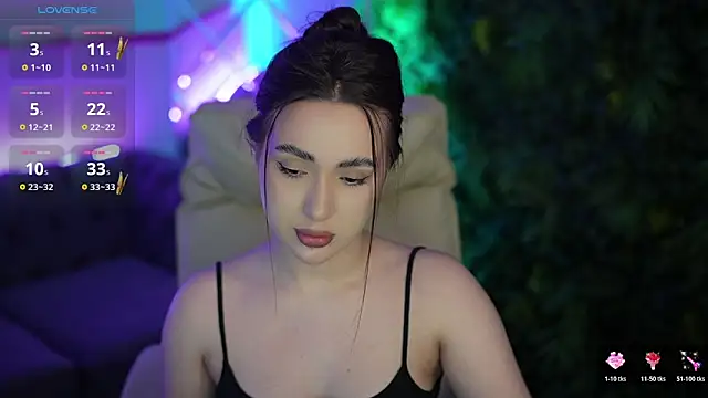 Chat XXX en directo de OliviaMoore_