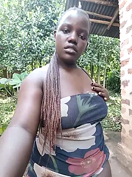 holygrail001 – webcam-show