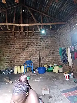 holygrail001 现场XXX聊天