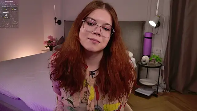 A_Lot_of_Bunny webcam show