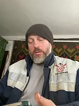 Frosl Adlı Modelin Canlı XXX Sohbeti