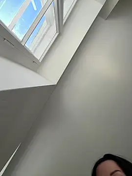 SkinnyLilly's Live XXX Chat