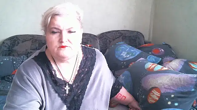 Lana555 লাইভ XXX চ্যাট