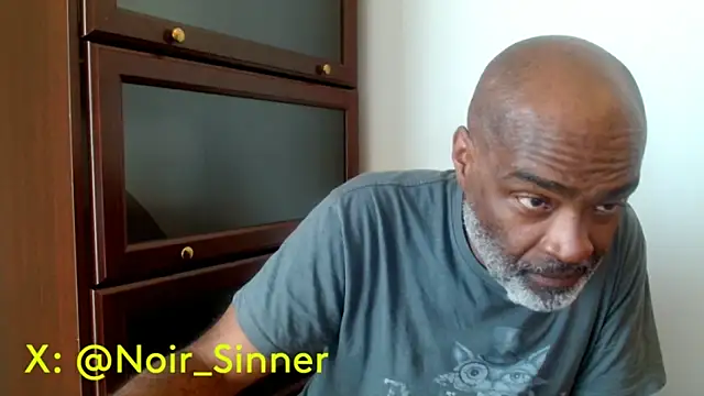 sinnernoir লাইভ XXX চ্যাট