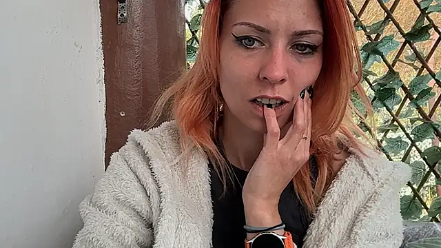 karo123421 Chat XXX live