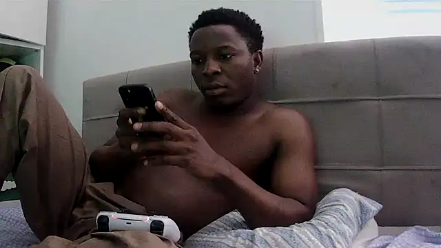 Bigchocco: вебкам-шоу