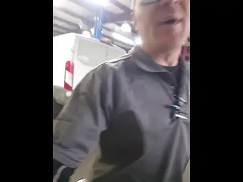 chronic_vibez's Live XXX Chat