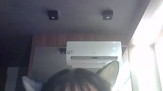 SkinnyKitten's Live XXX Chat