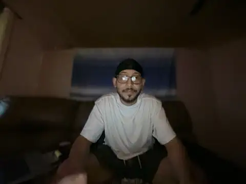 ThrowedWorldWide: онлайн-секс-чат