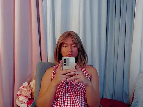 unlimited_gacha Show Webcam