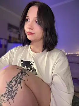 YourLittleDevil 即時 XXX 聊天