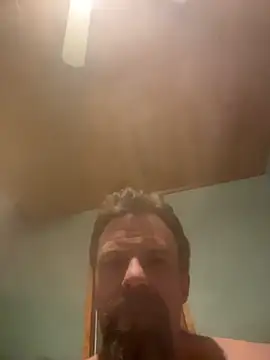 2Clouded4U2CのライブXXXチャット