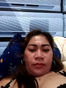 Онлайн чат XXX SweetChubbyMommy_02