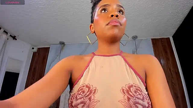 lia_16 লাইভ XXX চ্যাট