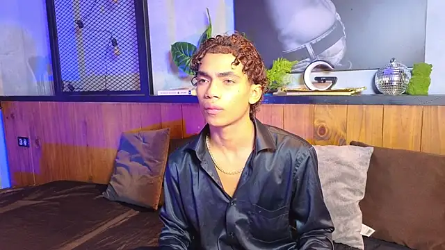 عرض كام AlanCutee