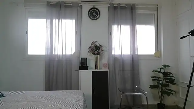 XXX chat uživo modela Susana_Castle