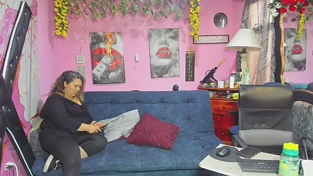 Show modela lesbiancuple na web-kameri