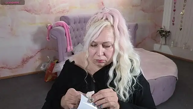 Penelope_Pinky's Live XXX Chat