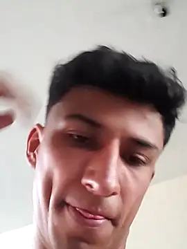 Ricardo_hot03のウェブカメラショー