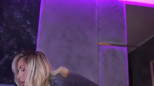 SelenaFrost 라이브 XXX 채팅