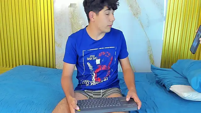 peakk_twiinns ওয়েবক্যাম শো