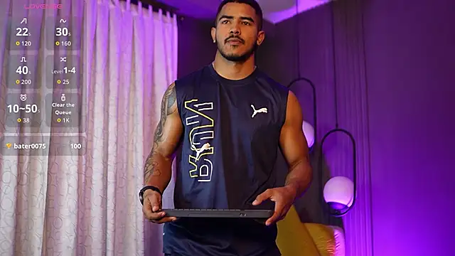 Reik_Vonn live XXX chat