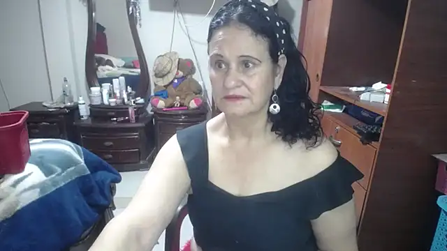 Онлайн чат XXX jazmin_mature_