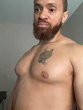 Chatroom XXX en direct de Fathero1time