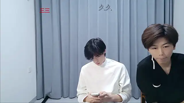 stripcha-798のウェブカメラショー