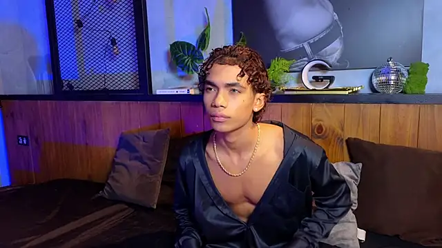 AlanCutee Live XXX-Chat