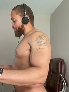 Fathero1time – Naživo XXX chat