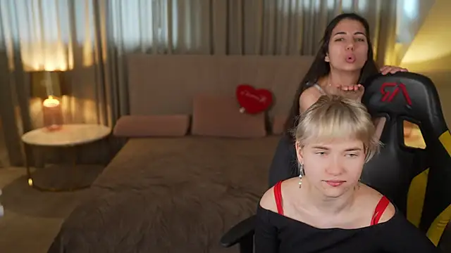 Anetta_kissのウェブカメラショー