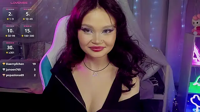 EmilyChaves Chat XXX live