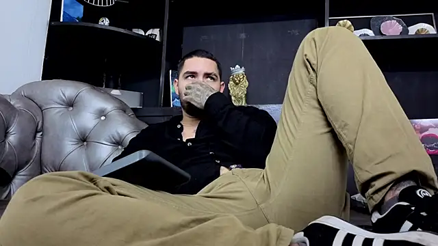 matteosantos' Webcam Show