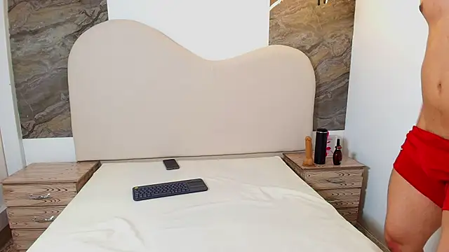 TONY_FOXX1n Webbikameraesitys