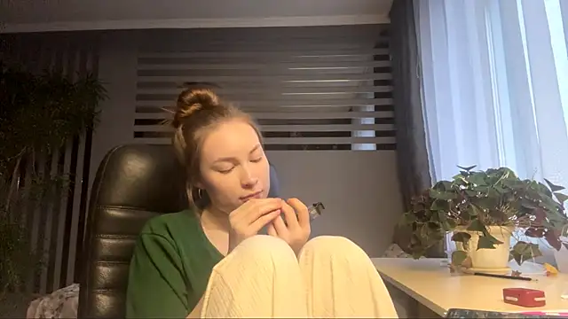 Milaissocute's Live XXX Chat