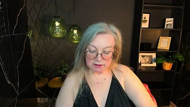 NataliMellow 现场XXX聊天