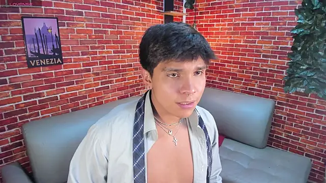 Thiago_Kozak Live XXX-Chat