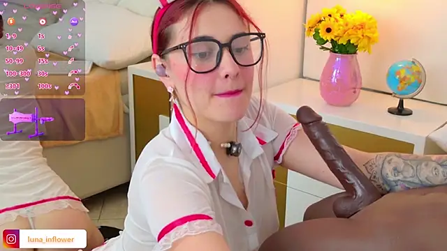 Flor_delunaa – Naživo XXX chat