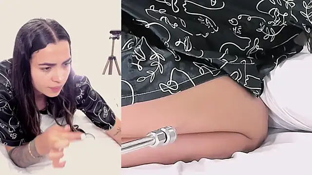 Chatroom XXX en direct de CASSMOON99