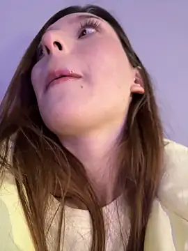 LilluKatten Chat XXX in diretta