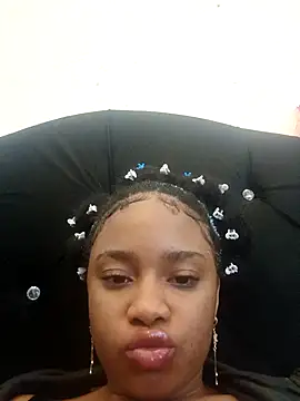 Chat +18 de Nanai__RoSy_ ao vivo