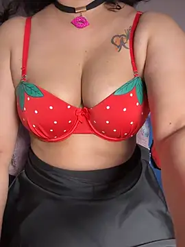 Squirt_Queen_X: онлайн-секс-чат