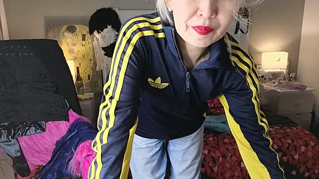 Chat XXX en directo de RoxalanaStar